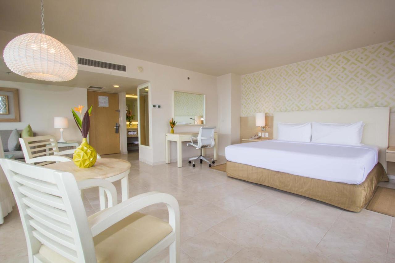 Hs Hotsson Hotel Acapulco Exteriör bild Junior Suite